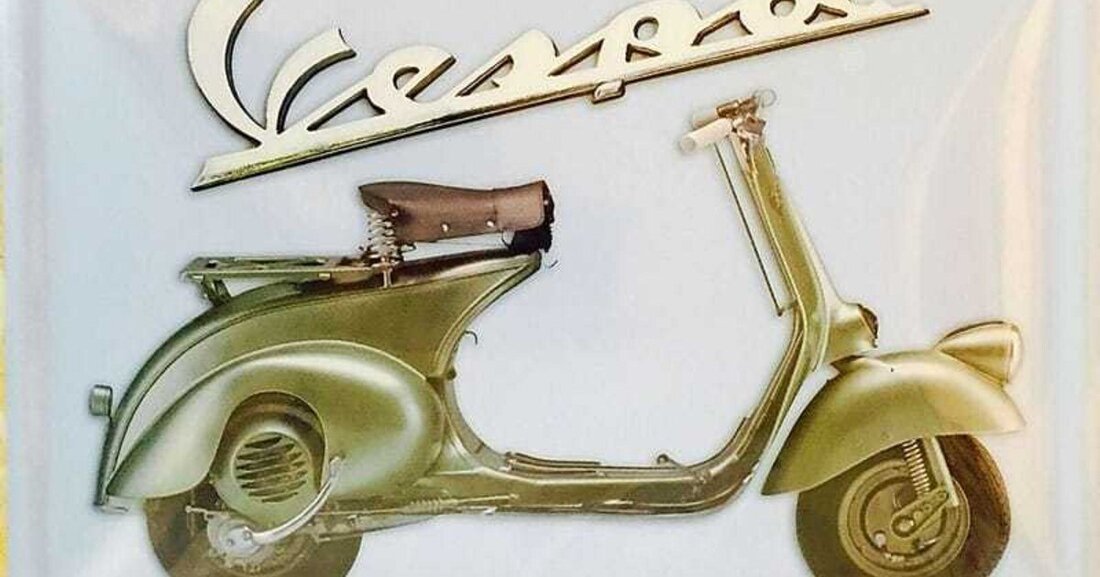 Wenn man weitgehend unvoreingenommen an ein Thema herangeht, ist das Ergebnis oft erstaunlich, wenn nicht sogar genial. So etwa, wenn sich ein Flugzeugkonstrukteur an einem motorisierten Zweirad versucht. Genau dies ist die Entstehungsgeschichte des legendären Vespa-Rollers, der heuer 70 wird.