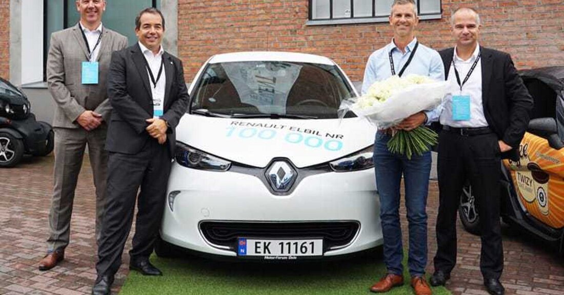 Mit der Auslieferung seines 100.000sten Elektrofahrzeugs an einen Kunden in Norwegen festigt Renault seine führende Position bei Elektrofahrzeugen.