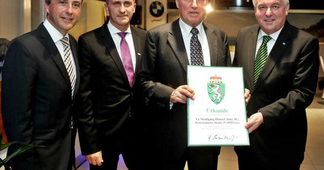 Am Samstag, den 22. Oktober 2016, ging das feierliche Jubiläumsfest des Kundencenters ‘40 Jahre Denzel Graz‘ über die Bühne.