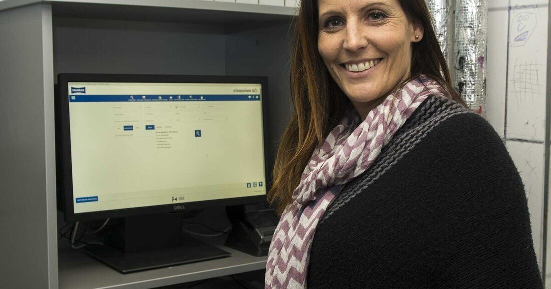 Mit dem COLORKIOSK bietet Axalta eine Digitalisierungslösung für Lackierbetriebe, die Zeit und Geld spart und nebenbei noch die Nerven schont. Wir haben die erste ColorKiosk-Kundin in Österreich besucht und ein erstes Feedback eingeholt.