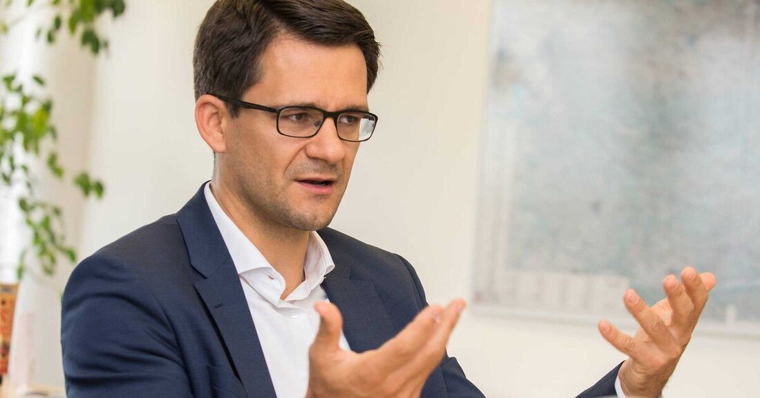 DANIJEL DZIHIC, Generaldirektor von Ford Österreich, spricht im KFZ Wirtschaft-Interview über das „Diesel-Bashing“, die aktuelle Marktsituation und die Umsatzrendite der Händler.