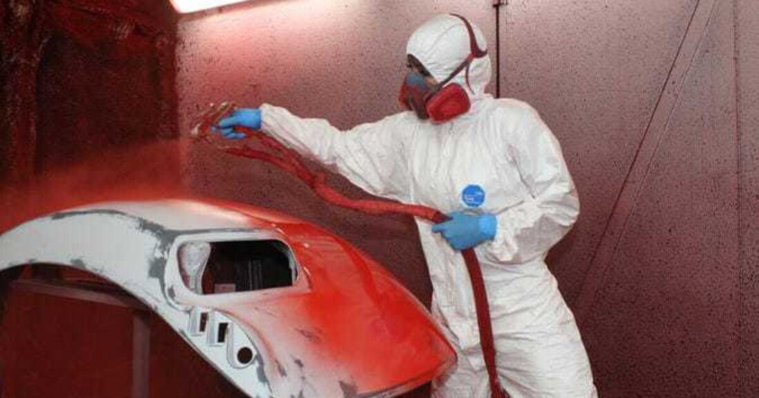 Die Effektlackierung „Stryker Red“ für die LIMITIERTE EDITION des Puma 175 CVX ist ein Prestigeprojekt für die Firma PPG. Case IH produziert anlässlich des 175-Jahre-Jubiläums eine Sonderserie mit der Speziallackierung, renommiert durch die Dodge Viper.