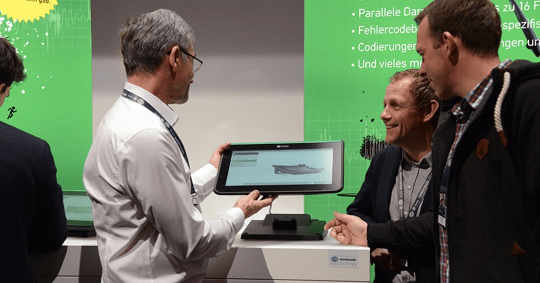 Zu Jahresbeginn 2018 geht Hella Gutmann mit dem neuen Top-Diagnosegerät mega macs 77 an den Start. Es löst den mega macs 66 ab und kann ab sofort bestellt werden.