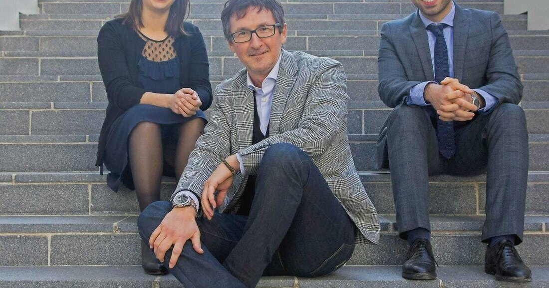 Bei Total Österreich gibt es ein neues Gesicht und viel Erfreuliches zu berichten. Wir haben Vertriebsleiter GÜNTHER KATZENGRUBER und sein Marketing-Team zum Interview gebeten.