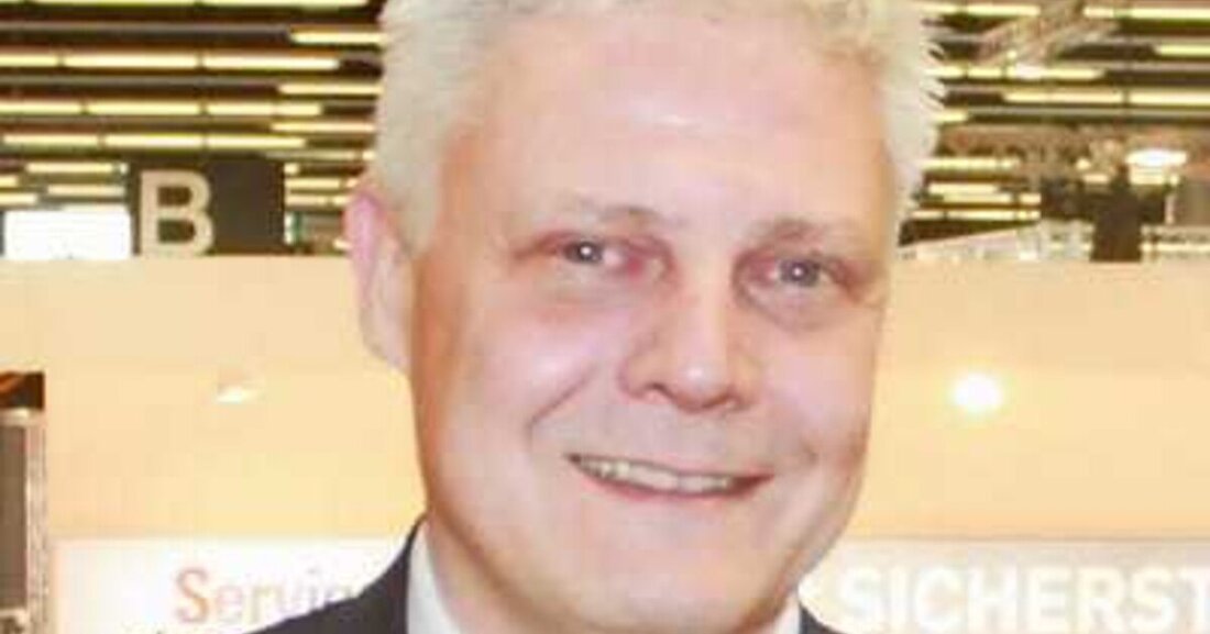 KTM und MOTOREX arbeiten bereits seit 15 Jahren Hand in Hand bei Forschung, Entwicklung, in der Erstbefüllung und im Motorsport. Motorex erhält erneut die Auszeichnung „KTM Supplier Quality Excellence Award 2017“.