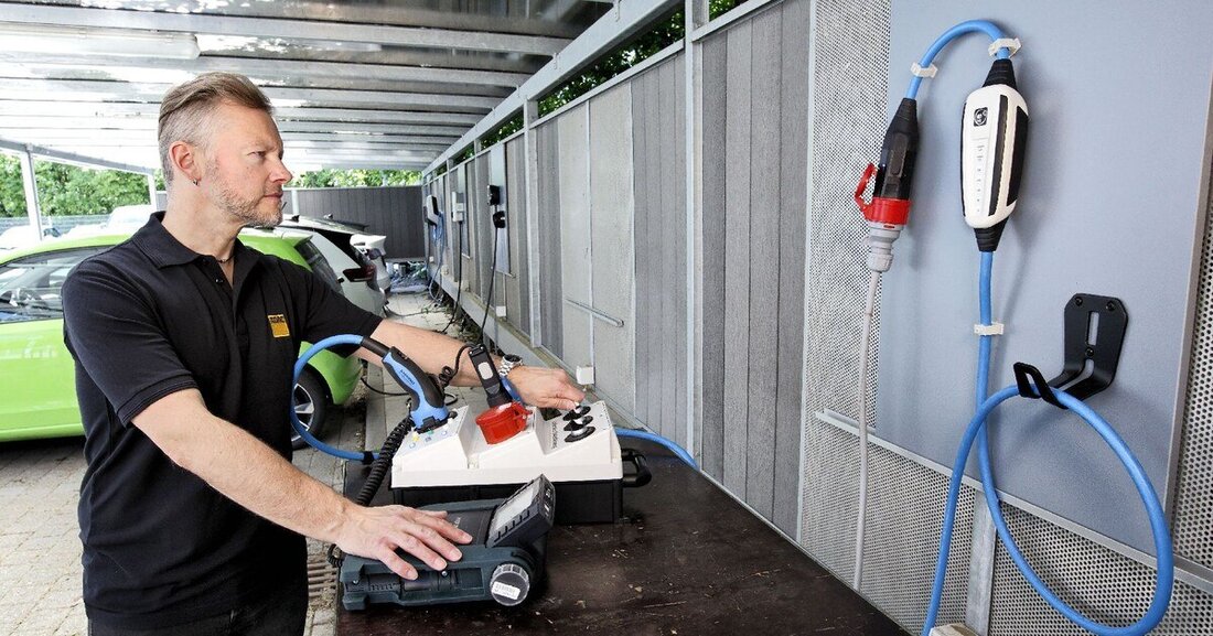 Der ÖAMTC und seine Partnerclubs nahmen aktuelle mobile Ladeeinrichtungen, sogenannte "Mobile Charger" unter die Lupe.