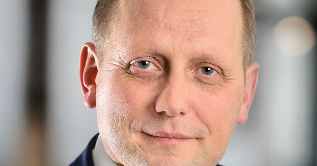 Obwohl der Neuwagenmarkt im August leicht zulegte, klafft im Vergleich zum Vorkrisenniveau nach wie vor eine große Lücke.