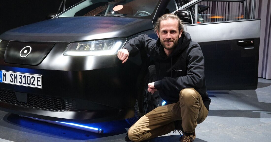 Das deutsche Solar-Elektroauto Sion war zu Gast in Wien und lockte zahlreiche schaulustige E-Mobilitätsenthusiasten an.