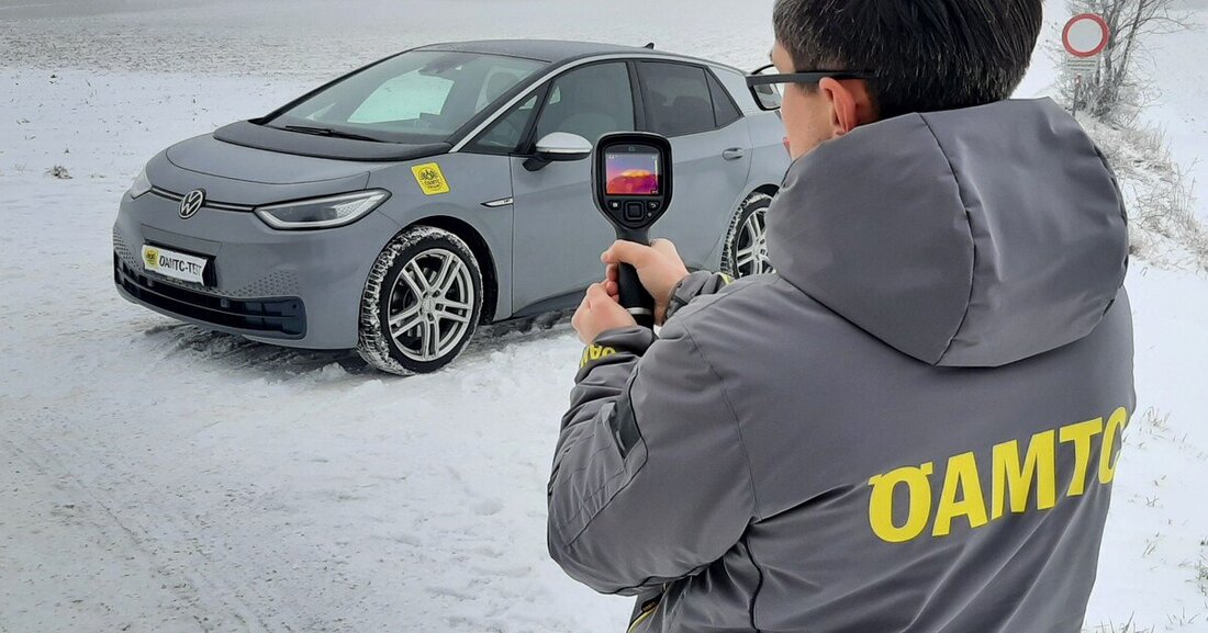 Bei Elektroautos kommt die Energie für die Heizung der Fahrgastzelle vollständig aus der Antriebsbatterie.