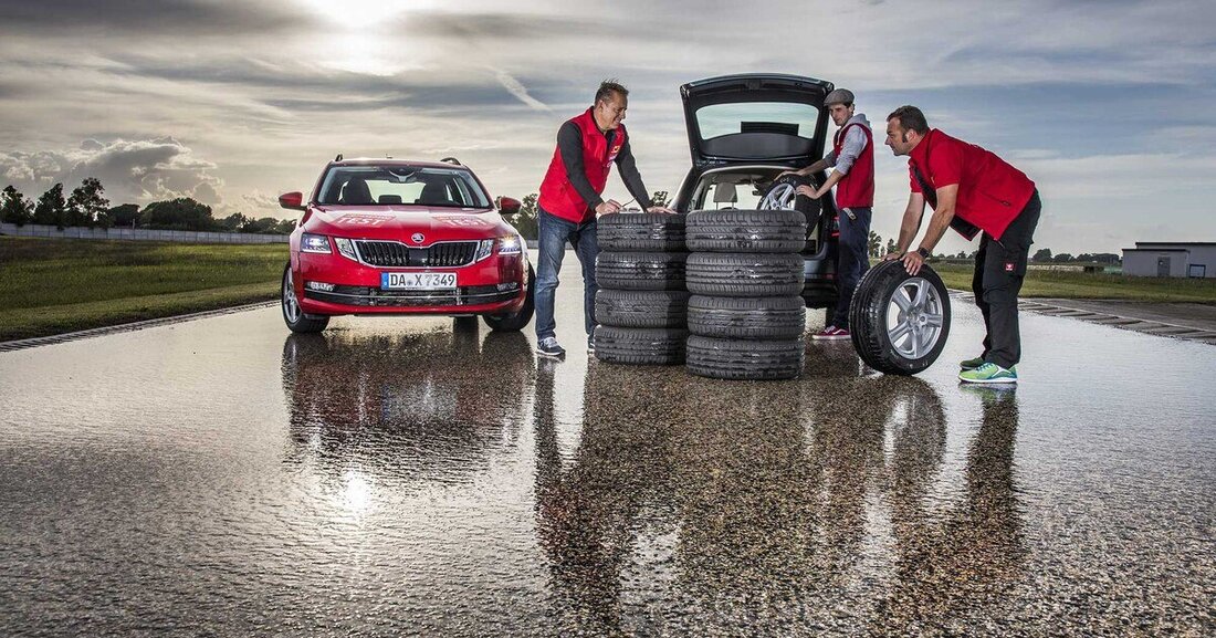 Am 15. April endet in Österreich die situative Winterreifenpflicht. Für den ARBÖ Grund genug, vorab die neusten Sommerreifen genau unter die Lupe zu nehmen.