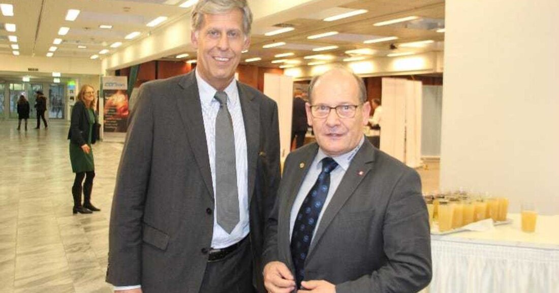 Innung und Gremium luden zum „Tag der NÖ Kfz-Wirtschaft“ ins Wifi St. Pölten. Ein informatives und breitgefächertes Programm bedienten sowohl Handel als auch Gewerbe vortrefflich.