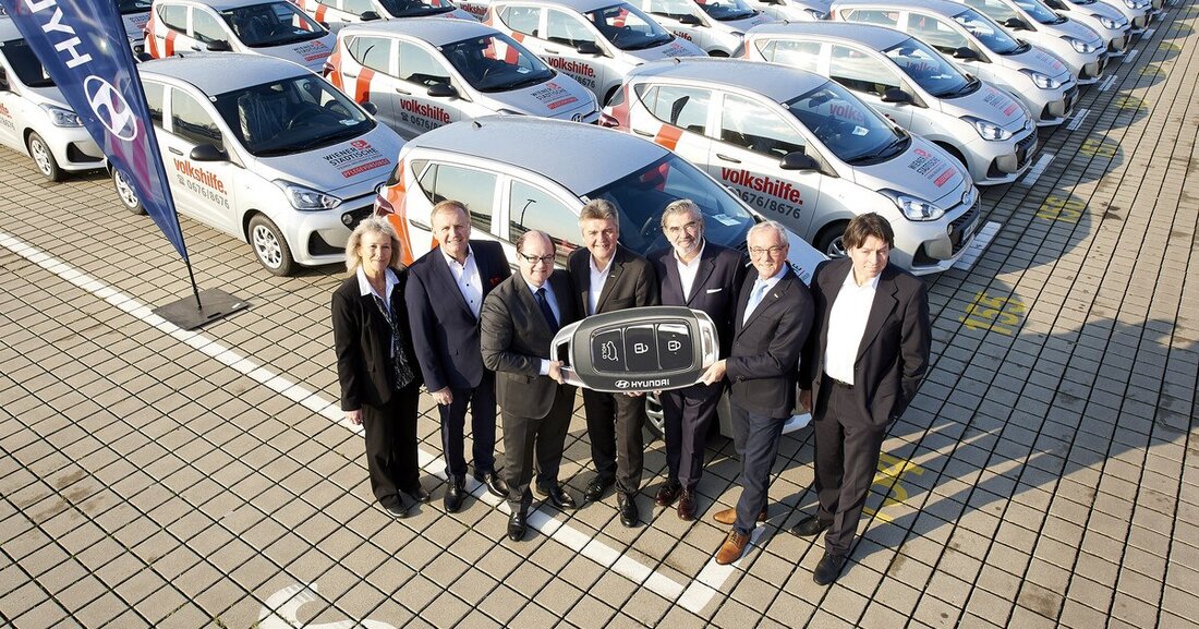 Die Hyundai Import GmbH übergibt eine stattliche Flotte von 150 Hyundai i10 an die Volkshilfe NÖ.