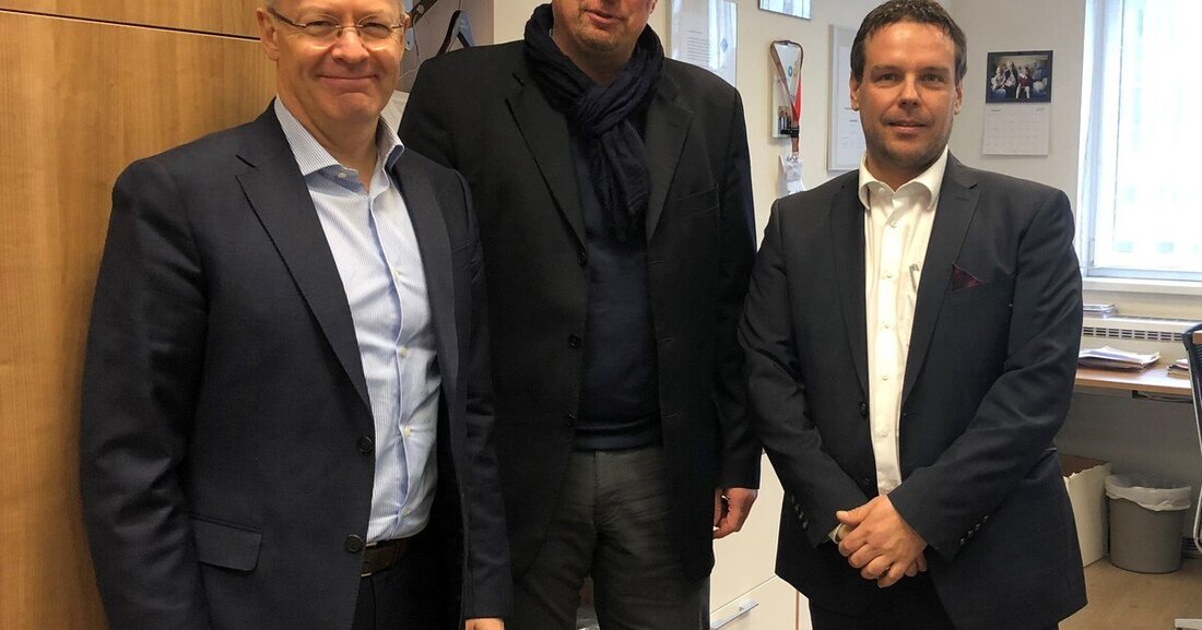 Ehrengast aus Amsterdam. AkzoNobel-CEO Thierry Vanlancker besuchte die AkzoNobel-Niederlassung in Wien. 