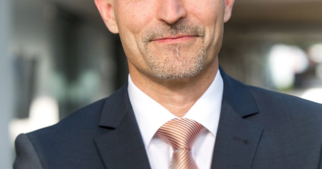 Berner Vertriebsleiter Alfred Rieder sorgt dafür, dass die Lieferkette zu den Werkstattkunden aufrecht bleibt und rechnet mit einem schnellen Wieder-Anspringen der Wirtschaft nach überstandener Krise.