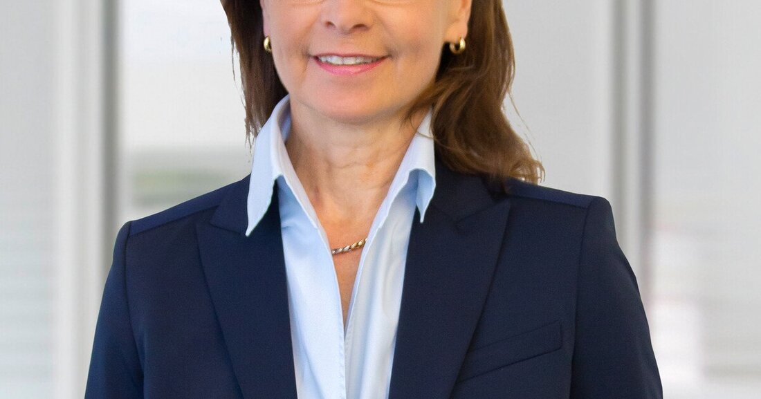 Anna Biesenthal in den CarGarantie-Vorstand berufen.