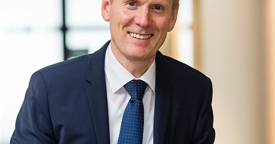 Laut aktueller EY-ACEA-Analyse sinkt der Neuwagenabsatz EU-weit im Mai um 52 Prozent, in Österreich um 34 Prozent. Top-5-Märkte in Westeuropa: Neuzulassungen und Marktanteil von Elektroautos und Plug-in-Hybriden steigen