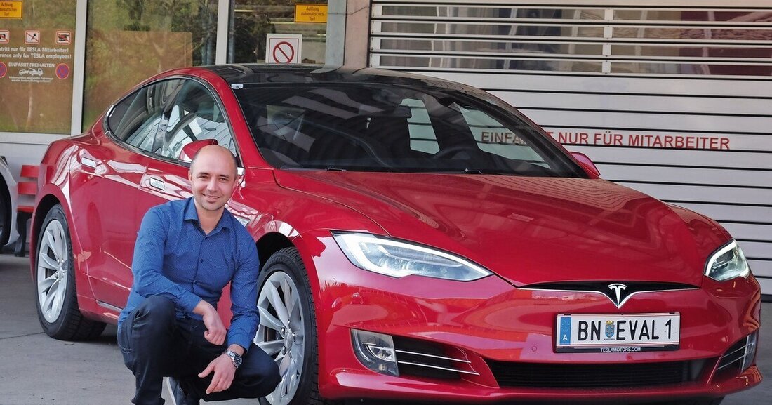 In der Automotive Akademie gibt es im Oktober und November noch freie Hochvolt-Ausbildungstermine. Wir klären auf, was in welchen Schulungen beigebracht wird.