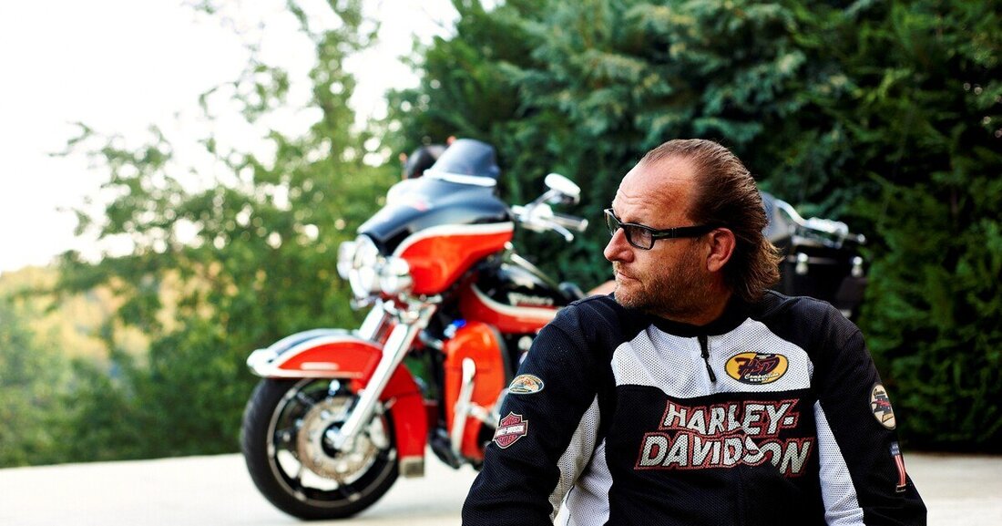 Ferdinand O. Fischer, Sprecher des Zweiradhandels in der WKO, resümiert das Coronajahr 2020, ist erbost über die Ignoranz der Politik und schließt weitere Demonstrationen nicht aus. 