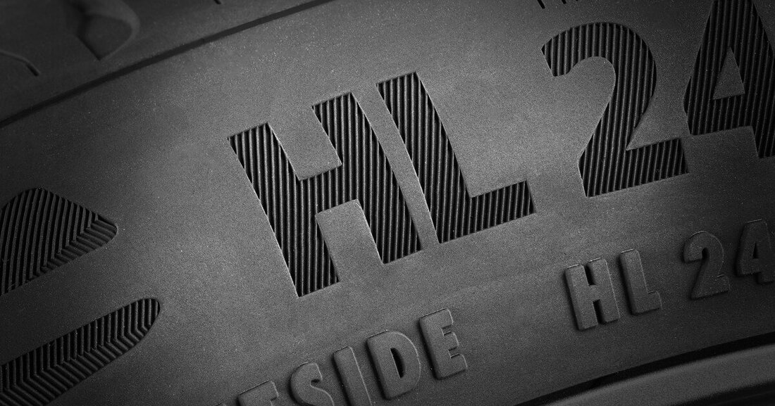 Um den aktuellen Fahrzeugentwicklungstrend Rechnung zu tragen, hat Continental eine neue Lastindexkennung speziell für SUV- und Elektromodelle eingeführt.
