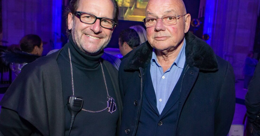 Um die stetig zunehmenden Repressalien für die heimischen Motorradfahrer und Händler zu minimieren, soll eine neue Kampagne mit prominenter Unterstützung helfen.