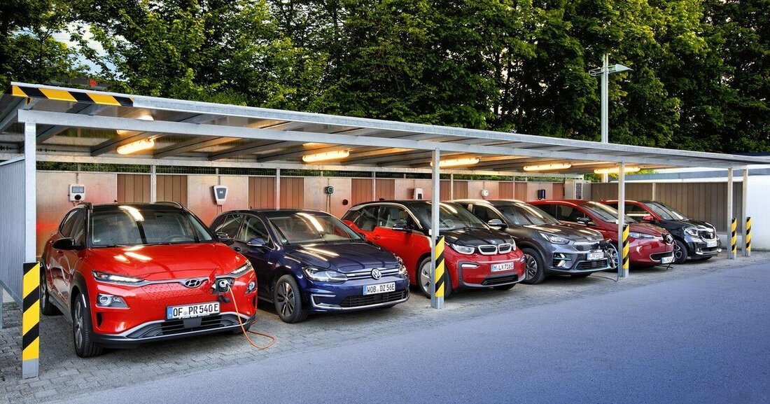 Am schnellsten und sichersten lassen sich Elektroautos und Plug-in Hybride via Wallbox aufladen. Hier erfahren Sie, was es bei Kauf, Montage und Betrieb zu beachten gibt.  
