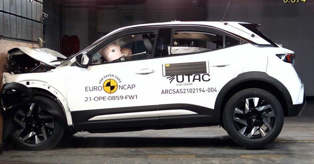 Der ÖAMTC und seine Partner haben fünf aktuelle Fahrzeuge unterschiedlicher Klassen einem EuroNCAP-Crashtest unterzogen. Drei überzeugen mit fünf Sternen, zwei schneiden mit vier Sternen etwas schlechter ab.