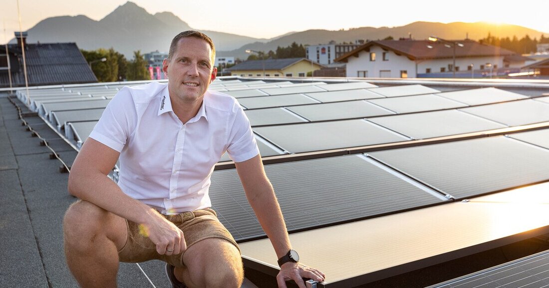 Das Salzburger Autohaus Lindner in Wals-Himmelreich erzeugt zwei Drittel seines Strombedarfs mit einer hauseigenen Photovoltaik-Anlage.