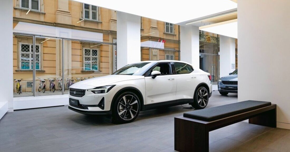 Automobilhandel und -vertrieb stecken inmitten ihrer größten Veränderung seit Jahrzehnten. Wir wollten wissen, wie man sich als Kunde fühlt, wenn man einen Polestar kaufen will und sind inkognito ausgerückt. So viel sei verraten: Alles ist anders. 