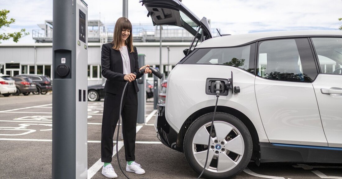 Bosch wächst in der Elektromobilität doppelt so stark wie der Markt und setzt in diesem Jahr mehr als eine Milliarde Euro um. Bis 2025 soll sich der Umsatz verfünffachen.