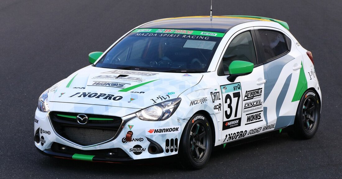 Gemeinsam mit Partnern aus der japanischen Automobil- und Zweiradindustrie arbeitet Mazda daran, klimaneutrale Kraftstoffe zu forcieren - und zwar mit Biodiesel.  