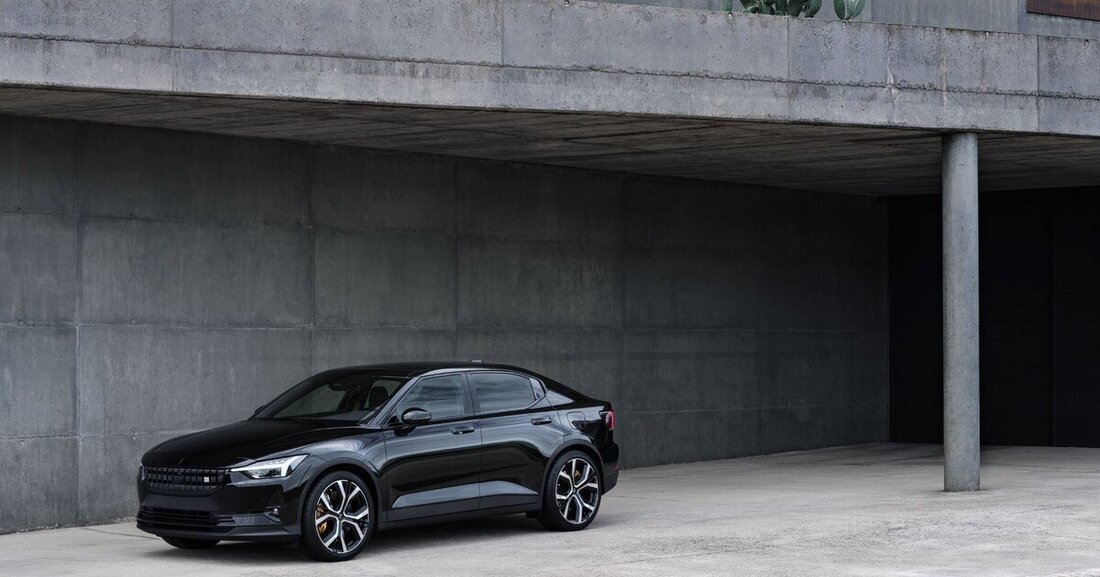 Die noch junge E-Automarke Polestar meldet 125 Prozent Umsatzsteigerung im ersten Halbjahr 2022.