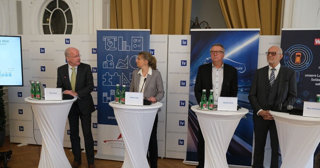 2024 sind die Zulassungszahlen zwar leicht gestiegen, doch 2025 warten auf den Neuwagenhandel neue Herausforderungen.