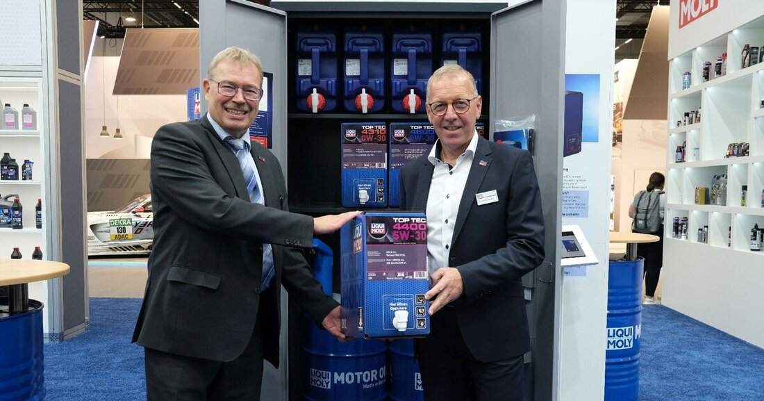 Premiere auf der Automechanika: Das neue Verpackungssystem Bag-in-Box verursacht deutlich weniger Plastikabfall.