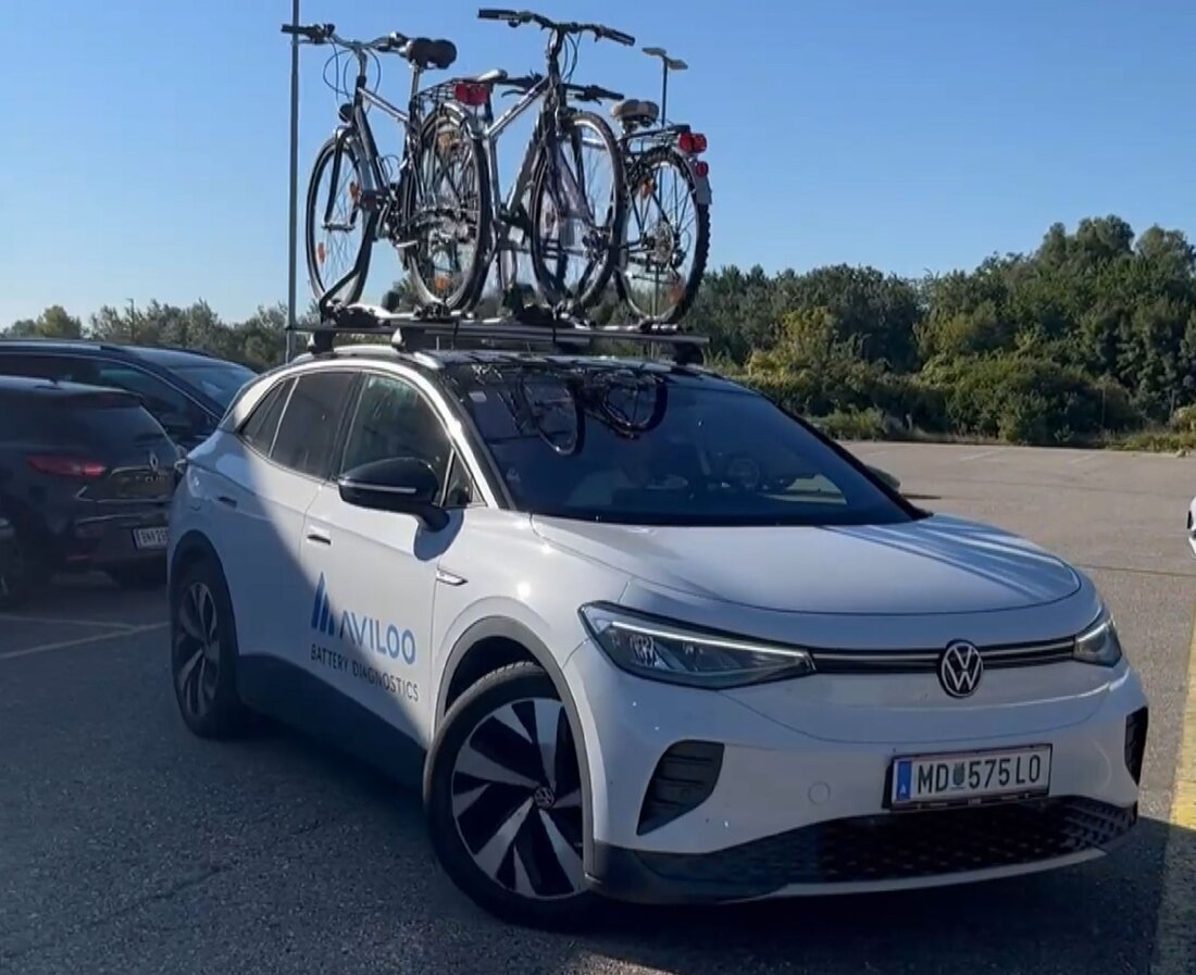 Ein ausführlicher Praxistest des Batterieprüf-Experten Aviloo, wie sich die Mitnahme von Fahrrädern am Pkw auswirkt, entlarvt Mythen und liefert Fakten.