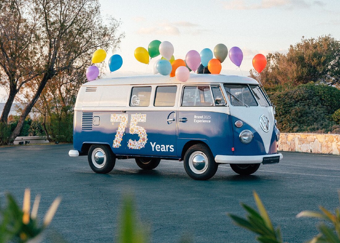 Volkswagen Nutzfahrzeuge Österreich lädt von 16. bis 18. Mai anlässlich des 75sten Bulli-Geburtstages zu einem historischen Spektakel am Salzburgring ein.