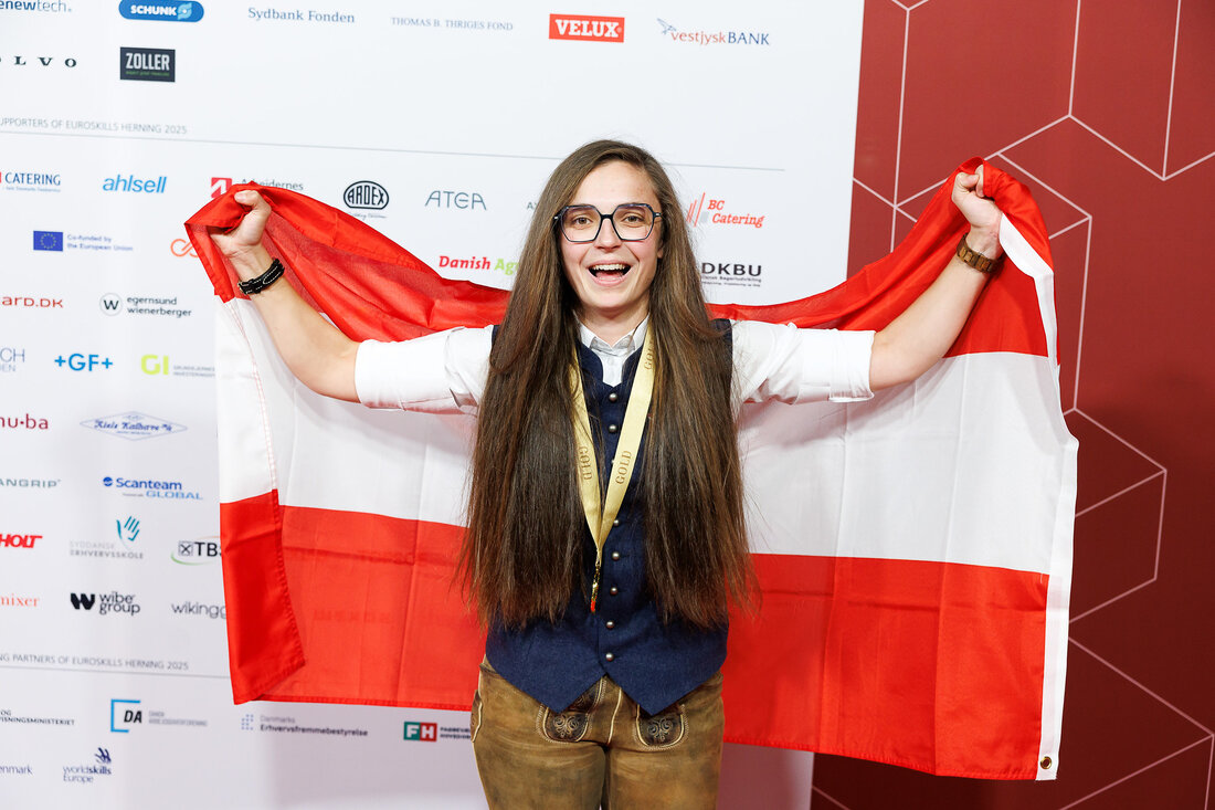 Österreichs Handwerk und Gewerbe freut sich über eine sensationelle Medaillen-Ausbeute bei den Berufs-Europameisterschaften EuroSkills 2025 in Herning (Dänemark). Die Teilnehmer haben damit bewiesen, dass Österreichs duale Ausbildung Spitzenqualität durch höchste Qualifikation möglich macht.