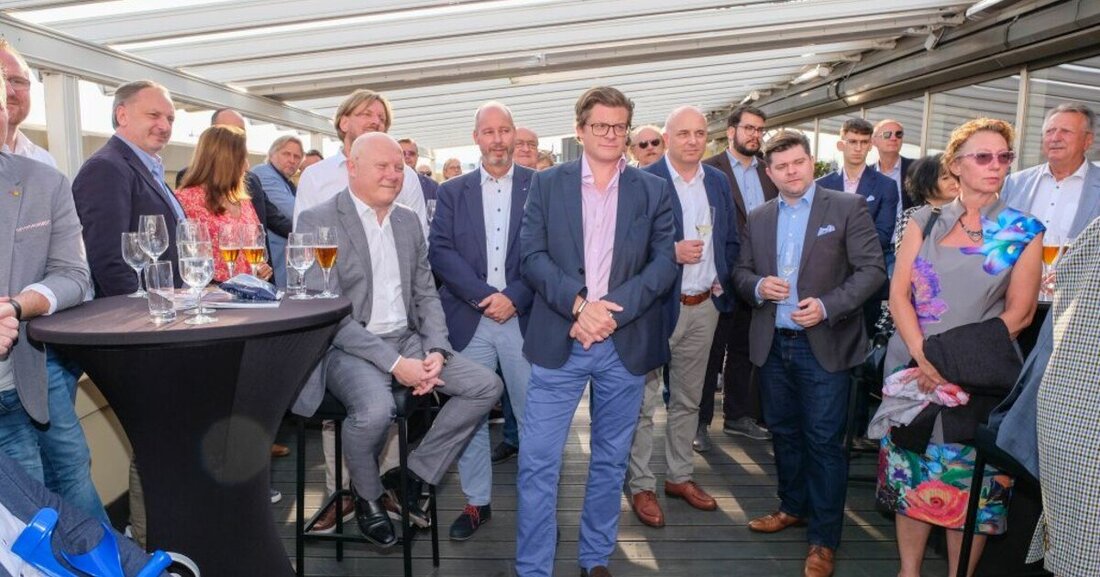 Im 7. Stock des Wiener Grand Hotels fand heuer das MPKA Sommerfest in Kooperation mit dem Fuhrparkverband statt.