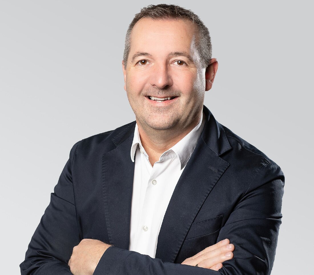 Aktualisierte EU-Vorschriften sollen mehr Sicherheit auf den Straßen, weniger Luftverschmutzung und digitale Fahrzeugdokumente mit sich bringen.