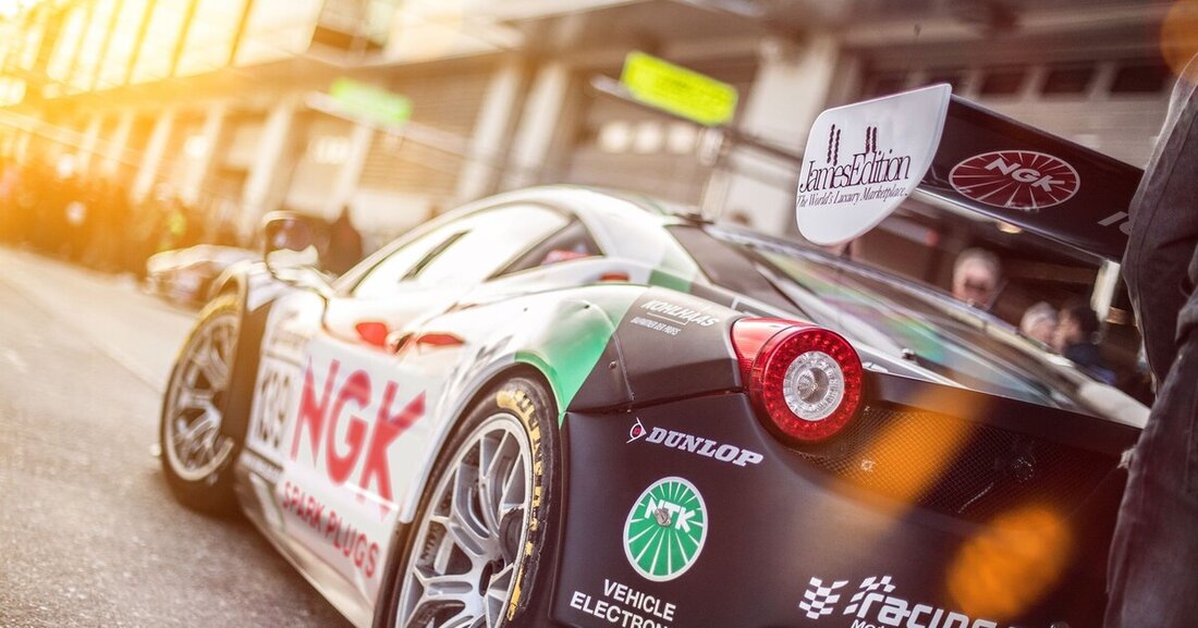 NGK Spark Plug, Spezialist für Zündung, Sensorik und technische Keramik, ändert seinen Firmennamen.