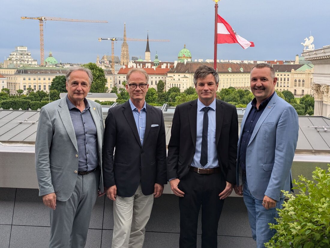 Bei einem Besuch von Branchenvertretern im Parlament gab der Obmann des Verkehrs-Ausschusses Wolfgang Moitzi einen Ausblick auf die künftige Mobilitäts-Orientierung der Regierung.