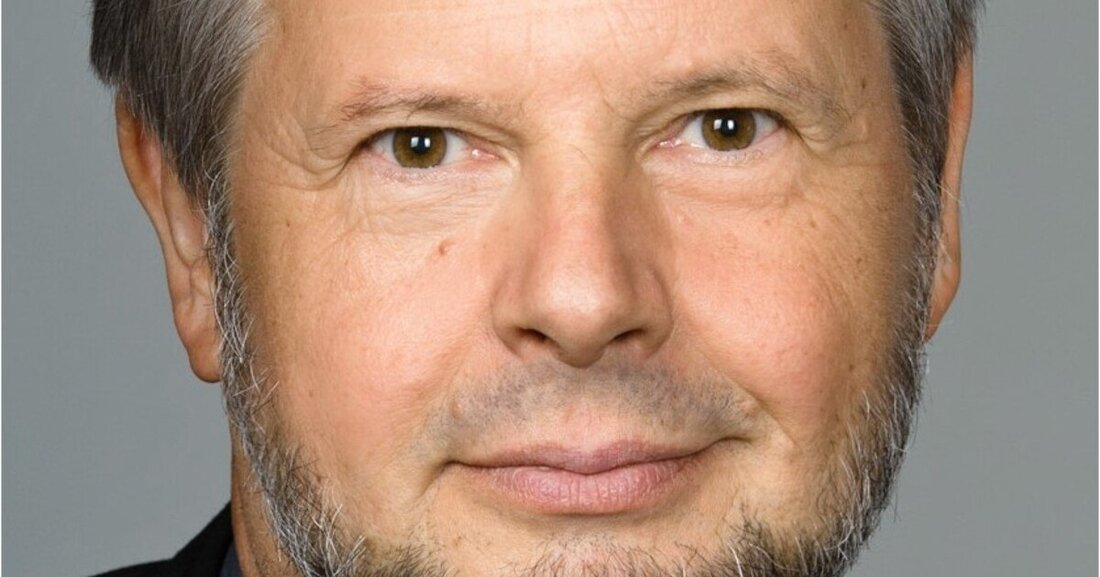 Virologe Norbert Nowotny geht mit der österreichischen Politik in Sachen Corona hart ins Gericht.