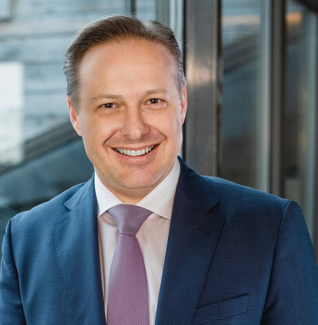 Mit dem Ziel, dem Kfz-Gewerbe eine Versicherungslösung rund ums Autohaus zu bieten, hat die GARANTA in Zusammenarbeit mit den Interessensvertretungen in der Wirtschaftskammer ein branchenspezifisches Versicherungspaket entwickelt. Vor drei Jahren eingeführt, hat sich der GARANTA Spezial-Schutz inzwischen sehr gut bewährt.