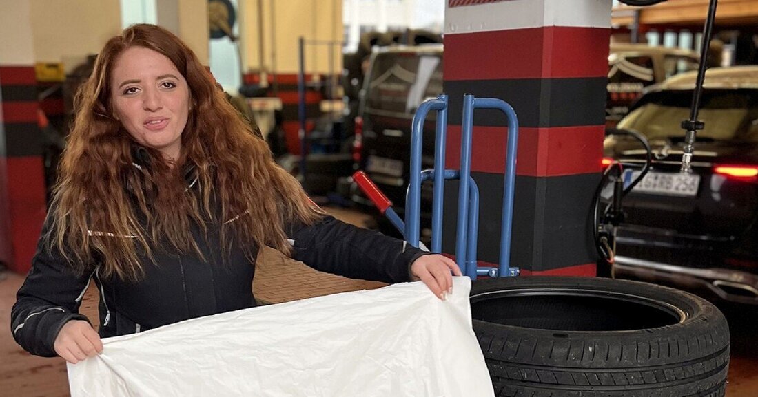 Reifen Göggel verschenkt in der zweiten Novemberhälfte Reifentüten an treue Kunden seines Online-Shops.