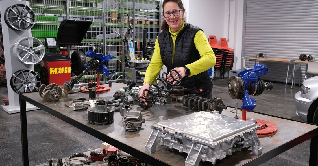 Technik-Trainerin Sonja Liebl klärt im Interview offene Fragen zur §57a Überprüfung der Leicht-Vehikel.