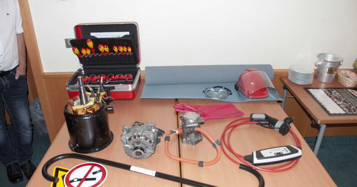 Lack & Technik organisiert Cromax Five Star Treffen