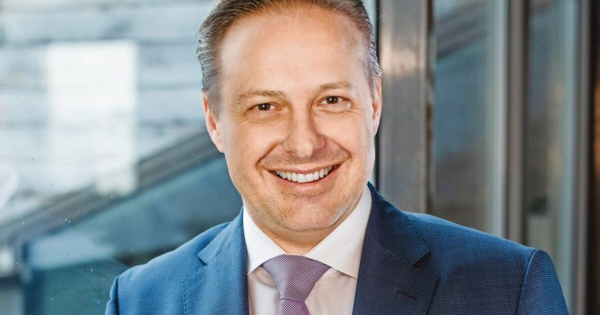 Garantas neuer Mann am Steuer