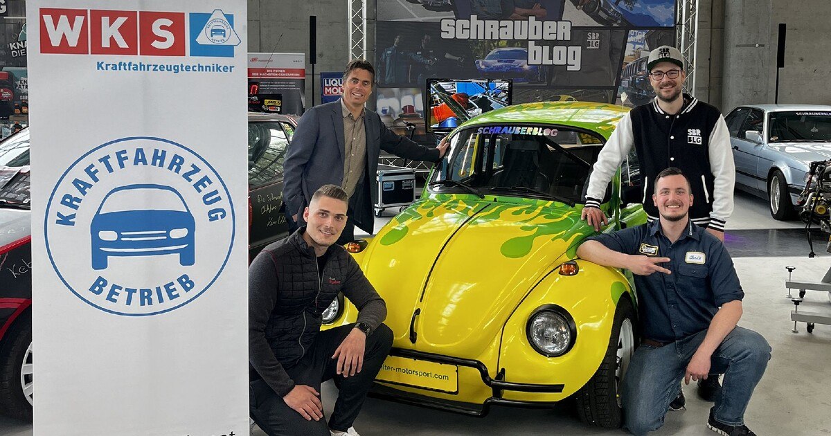 Junge Auto-Fans in Salzburg